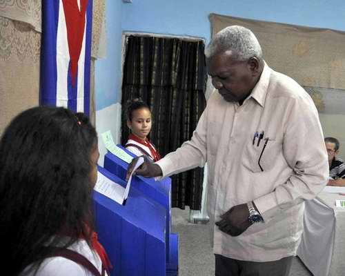 Convoca Esteban Lazo a demostrar en las urnas la unidad de los cubanos Convoca Esteban Lazo a demostrar en las urnas la unidad de los cubanos